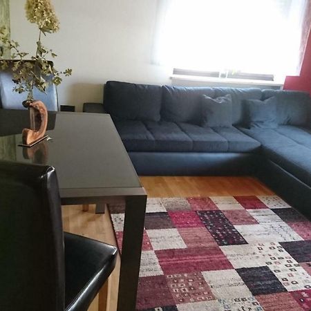 "Kaiser'S" Ferienwohnung Mit Balkon Und Garten Offenhausen Exterior foto