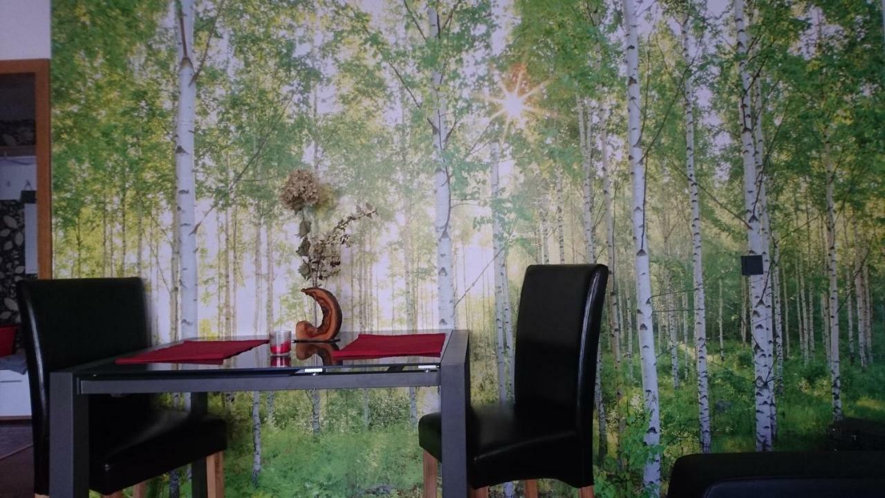 "Kaiser'S" Ferienwohnung Mit Balkon Und Garten Offenhausen Exterior foto